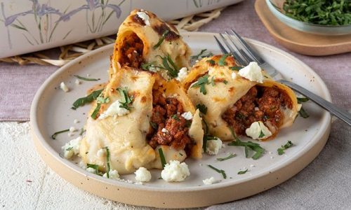 Κοχύλια γεμιστά με κιμά και μπεσαμέλ - Από τις καλύτερες συνταγές του Άκη