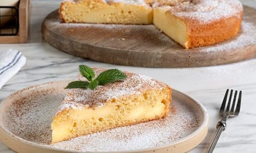 Κέικ μπουγάτσα - Από τα πιο νόστιμα γλυκά που έχετε δοκιμάσει