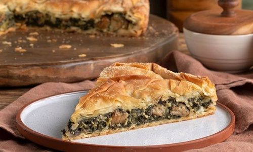 Μαμαδίστικη χορτόπιτα με μανιτάρια