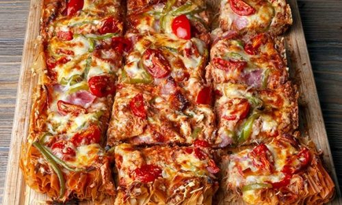 Τραγανή πίτσα με φύλλο κρούστας - Νόστιμη και λαχταριστή