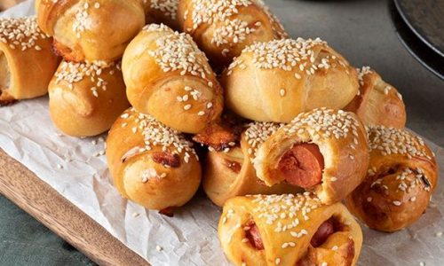 Aφράτα λουκανικοπιτάκια - Το τέλειο finger food για πάρτι