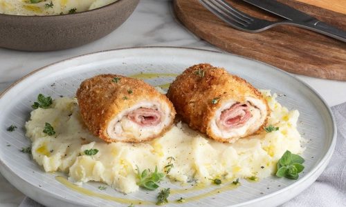Η συνταγή για να σας πετύχει το κοτόπουλο cordon bleu