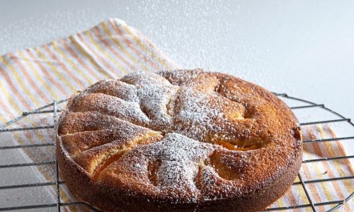 Καλοκαιρινό κέικ με βερίκοκα