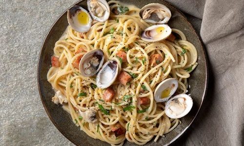 Ζυμαρικά με κυδώνια και μπέικον - Μια διαφορετική και γευστική συνταγή