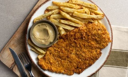 Σνίτσελ χοιρινό με πατάτες στο air fryer