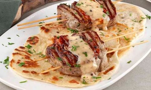 Μοσχαρίσια γεμιστά ρολάκια με σάλτσα gravy