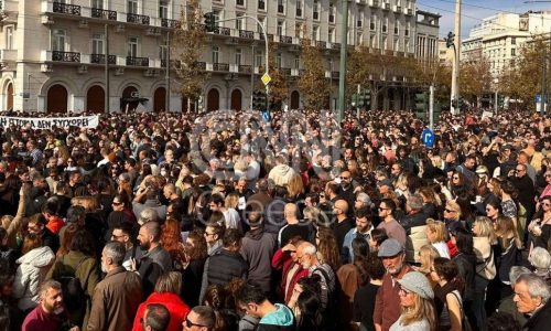 Συλλαλητήρια για τα Τέμπη σε όλη την Ελλάδα - Λαοθάλασσα διαμαρτυρίας σε πόλεις και νησιά