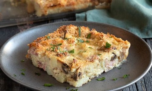 Πατάτες ογκρατέν με μπεσαμέλ - Εύκολη συνταγή για όλη την οικογένεια