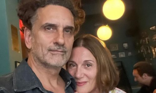 «Λίγη θάλασσα ακόμη κόντρα στο κρύο» - Η φώτο με τον 11χρονο γιο του Νίκου Ψαρρά