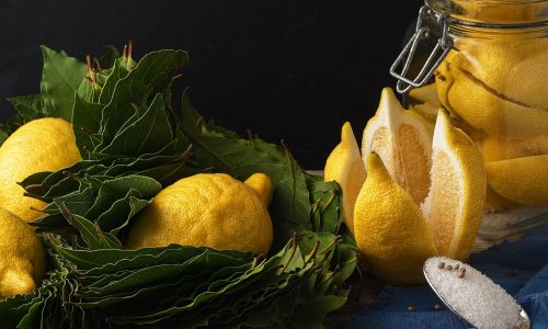 Πάρτε ένα λεμόνι και καρφώστε φύλλα δάφνης - Ο λόγος που αξίζει να δοκιμάσετε αυτό το απλό κόλπο