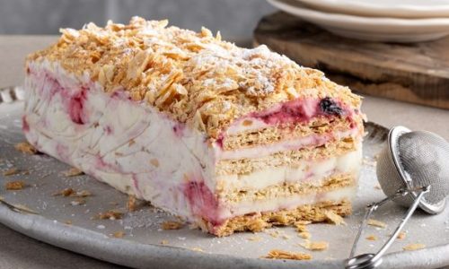 Μιλφέιγ με παγωτό βανίλια - Τέσσερα υλικά αρκούν για να το φτιάξετε