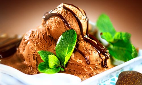 Παγωτό σοκολάτας χωρίς ζάχαρη, αβγά και κρέμα - Απόλαυση χωρίς ενοχές