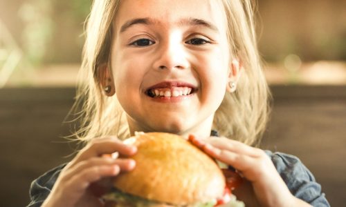 Τα πιο νόστιμα παιδικά μπέργκερ που θα λατρέψει όλη η οικογένεια