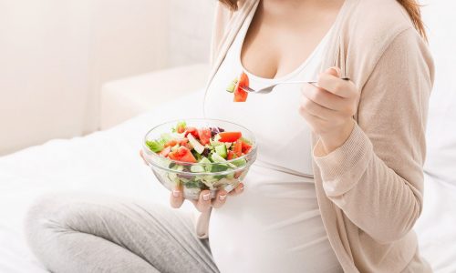 Τα λαχανικά στο τρίτο τρίμηνο της εγκυμοσύνης ενισχύουν τη νοητική ανάπτυξη των παιδιών