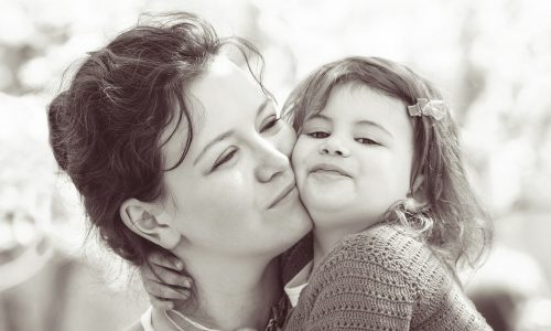 Ορκίστηκα ότι δεν θα φερόμουν στο μικρότερο παιδί μου σαν να είναι μωρό για πάντα αλλά απέτυχα
