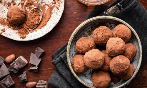 Σοκολατένια τρουφάκια με 4 υλικά: Σοκολατένια απόλαυση για όλη την οικογένεια