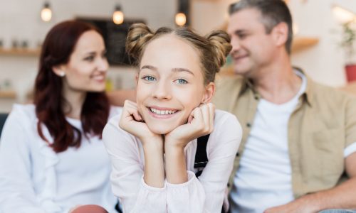 Το να είσαι παρών για έναν έφηβο δεν σημαίνει να διαγράψεις την προσωπική σου ζωή