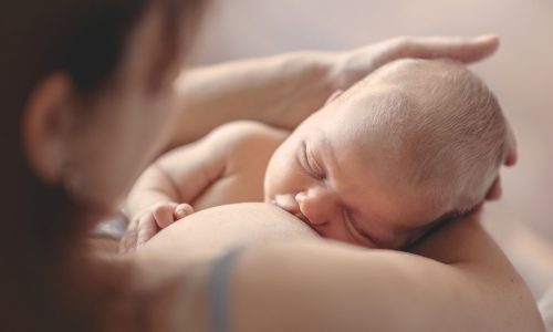 Είναι ασφαλές το μέλι κατά τη διάρκεια του θηλασμού;