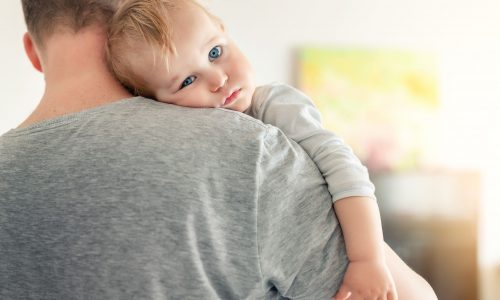 Η ψυχική υγεία του πατέρα τα πρώτα δύο χρόνια επηρεάζει μακροπρόθεσμα τα παιδιά, σύμφωνα με μελέτη