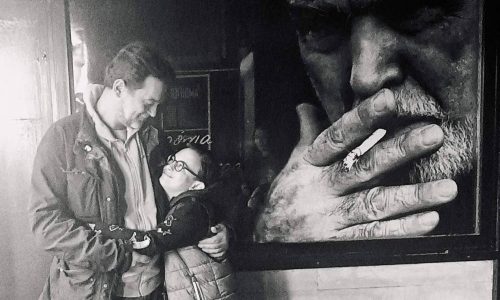 Κωνσταντίνος Καζάκος: Σπάνια εμφάνιση με τον γιο του - Η selfie στο Καλλιμάρμαρο