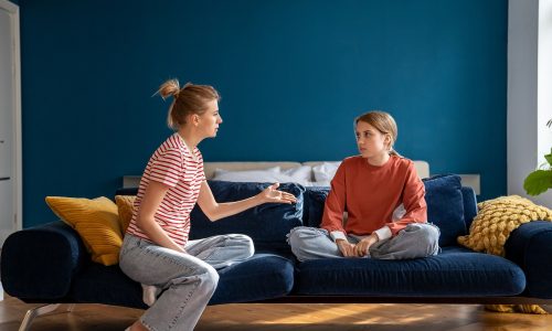 Πώς επηρεάζονται τα παιδιά όταν ο γονιός ζει με χρόνια ψυχικά προβλήματα;