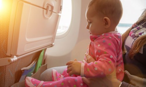 Πτήση με μωρό: Απαντήσεις στις ερωτήσεις σας