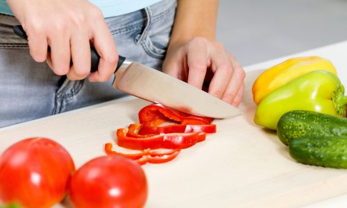 Αυτός είναι ο πιο απλός τρόπος για να διατηρείτε τα μαχαίρια σας κοφτερά