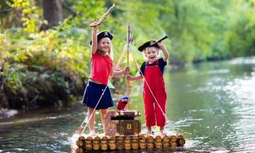 Ένας οδηγός για τα στυλ ανατροφής παιδιών εμπνευσμένος από έναν «πειρατή»