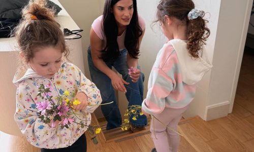 Τα μυστικά της Χριστίνας Μπόμπα για να διατηρεί την ενέργειά της ως μαμά διδύμων