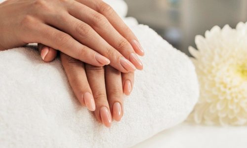 Quick Dry ή Gel Couture; Τα must-have προϊόντα για νύχια με στυλ και διάρκεια