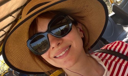«Μαμά, είδα έναν αρχαίο Έλληνα»-Η Ευγενία Δημητροπούλου και η κόρη της έγιναν τουρίστριες στην Αθήνα