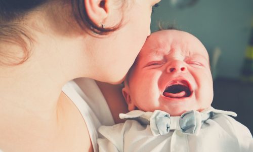 Νέα μελέτη αποκαλύπτει τον λόγο για τον οποίο μερικά μωρά κλαίνε περισσότερο από άλλα