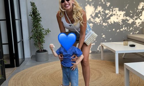 Τα καλοκαιρινά DIY projects του γιου της Κωνσταντίνας Σπυροπούλου (το ένα έχει φύλλα χρυσού)