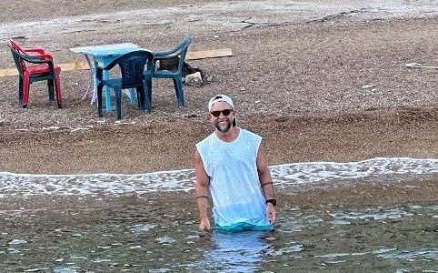 Γιάννης Βαρδής: Το τρυφερό flashback με τον γιο του από τις οικογενειακές διακοπές στη Ρόδο