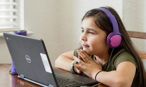 Εκμάθηση ξένων γλωσσών: Πώς επιλέγω το καλύτερο κέντρο ξένων γλωσσών για το παιδί μου;