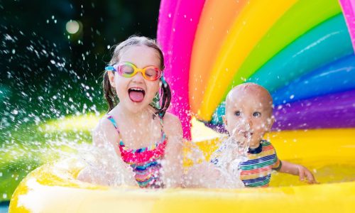 Δεν πάτε διακοπές φέτος; 5 τρόποι να περάσετε όμορφα με την οικογένειά σας