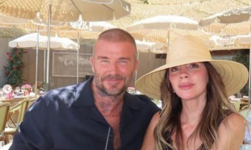 Victoria και David Beckham: Οι καλοκαιρινές διακοπές με τα παιδιά τους στο γιοτ