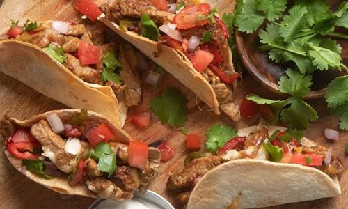Tacos με μοσχάρι fajitas: Μια συνταγή που θα ξετρελάνει τους καλεσμένους σου