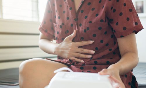 9 τρόποι express που θα σας ανακουφίσουν από τη βαρυστομαχιά