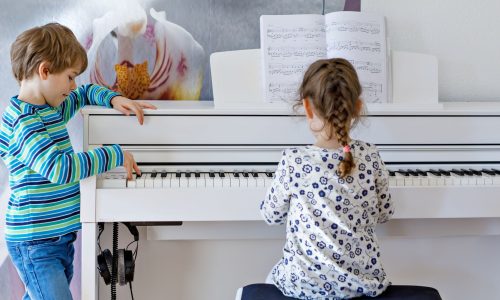 Πώς οι εξωσχολικές δραστηριότητες «χτίζουν» το μέλλον του παιδιού