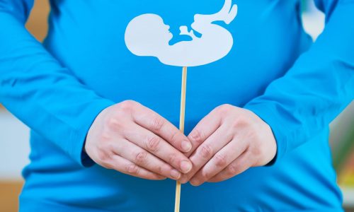 Τι είναι η προεμφυτευτική γενετική διάγνωση; (vid)