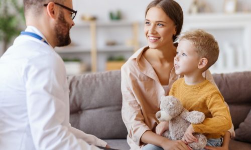 Ατομικό Δελτίο Υγείας Μαθητή: Ποιος το συμπληρώνει, από πού το προμηθεύεστε - Η παιδίατρος απαντά