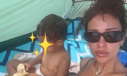 Η Ελένη Φουρέιρα αποχαιρέτησε τον Αύγουστο με 7 φώτο του γιου της, Ερμή