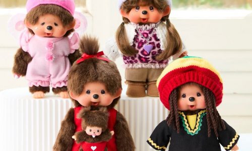 Πριν από τα Labubu υπήρχαν τα Monchhichi - Θα γίνουν η νέα εμμονή της Gen Z;