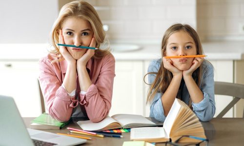 Δεν καταλαβαίνετε τις ασκήσεις του παιδιού; Δείτε τι πρέπει να κάνετε