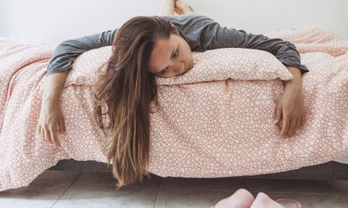 Προεμμηνορροϊκό σύνδρομο: Πώς να διαχειριστείτε το άγχος και τα συμπτώματα