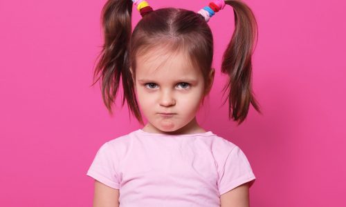 Πώς τα μαλλιά του παιδιού μπορούν να αποκαλύψουν το χρόνιο στρες και το άγχος του – Έρευνα εξηγεί