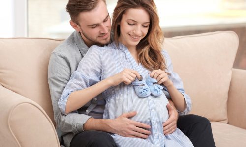 8ος μήνας εγκυμοσύνης: Όσα πρέπει να ξέρετε για εσάς και το μωρό σας