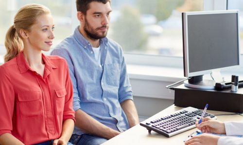 Η AI μπορεί να μειώσει έως 7% τον χρόνο απόκτησης παιδιού μέσω υποβοηθούμενης αναπαραγωγής