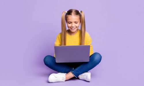 Ψηφιακή ισορροπία και παιδιά: Πόση ώρα μπροστά σε οθόνες είναι ασφαλής;